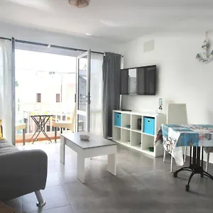 apartamento-ancla-ii-old-town-playa-chica.in-canary-islands.com/